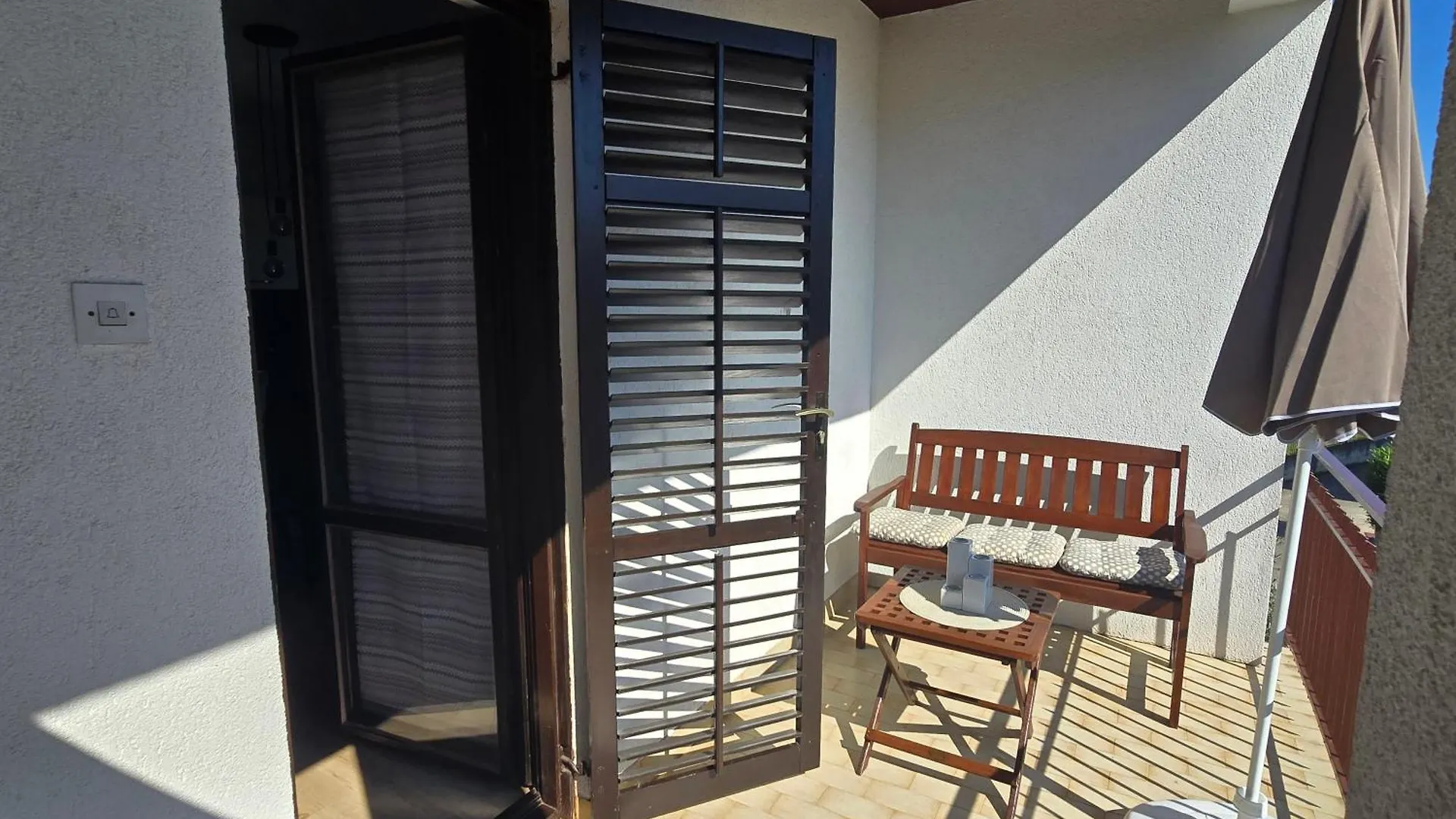 Tesla-One Bedroom Apartment Croatia